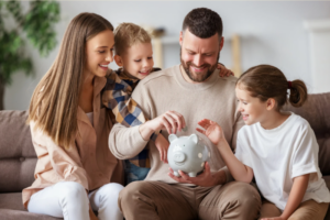 Lee más sobre el artículo Mejora la educación financiera de tu familia